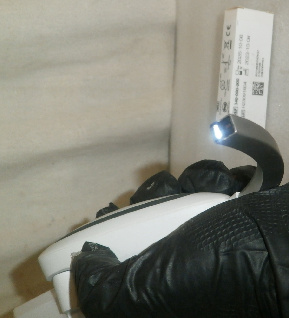 McGRATH MAC video laryngoscope w/ a new battery