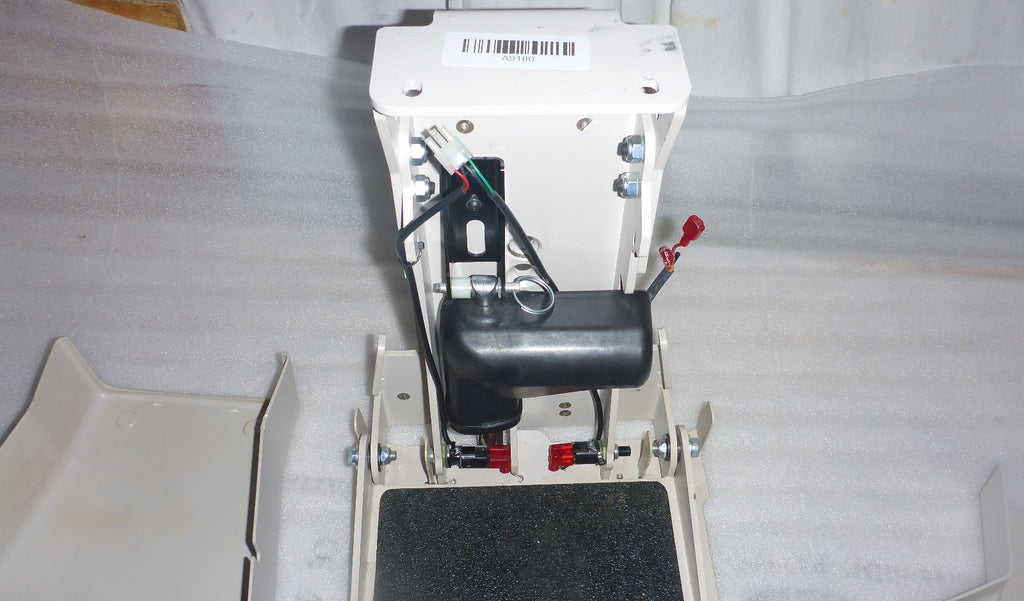 2023 BRUNO STAIR LIFT S2 ELITE CRE-2110 FOOTREST WITH ACTUATOR USED GOOD CONDI