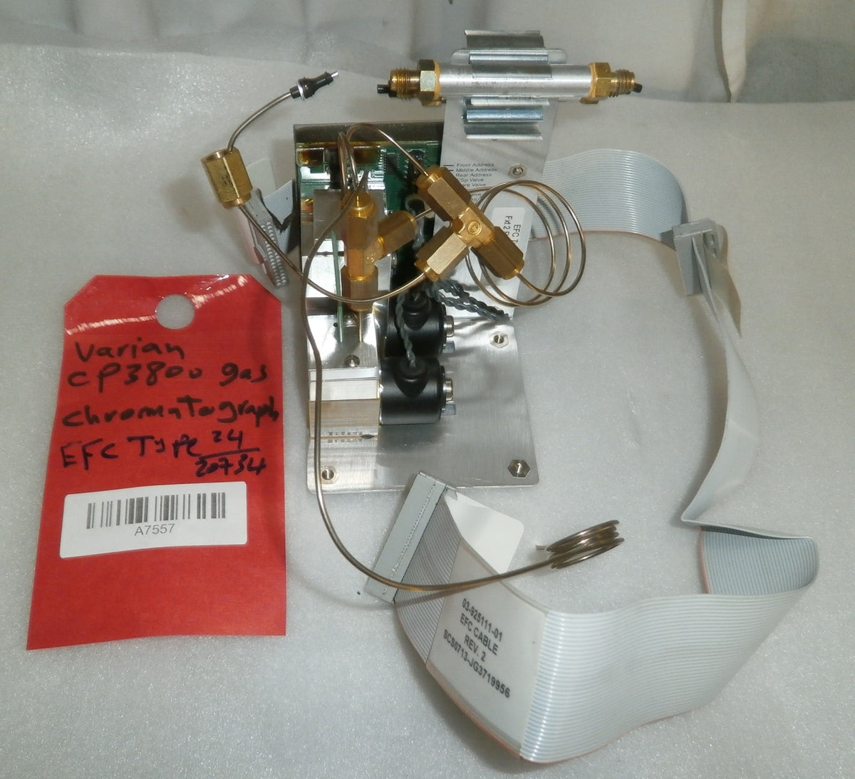 VARIAN CP-3800 CHROMATOGRAPH EFCTYPE 24-20734 USED AS PHOTO