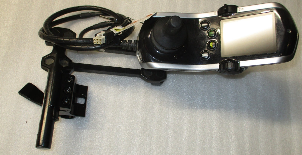 QUANTUM WHEELCHAIR JOYSTICK CTL123217 WITH SWING AWAY ARM PERFECT CONDITION