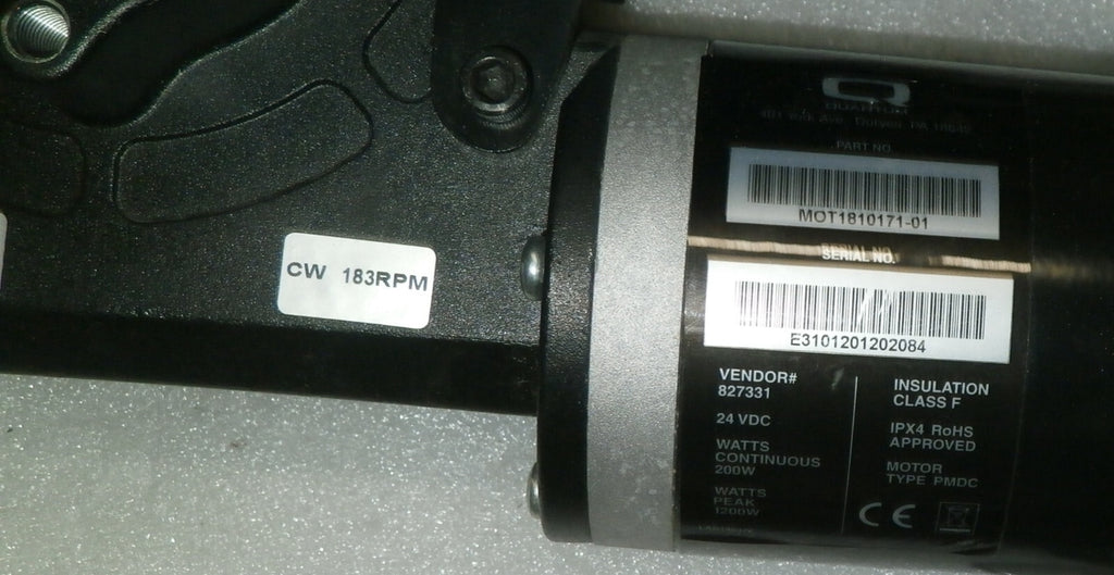 TWO QUANTUM EDGE 2.0 -2021 MOTORS MOT1810170-01 AND MOT1810171-01 WITH CASTERS