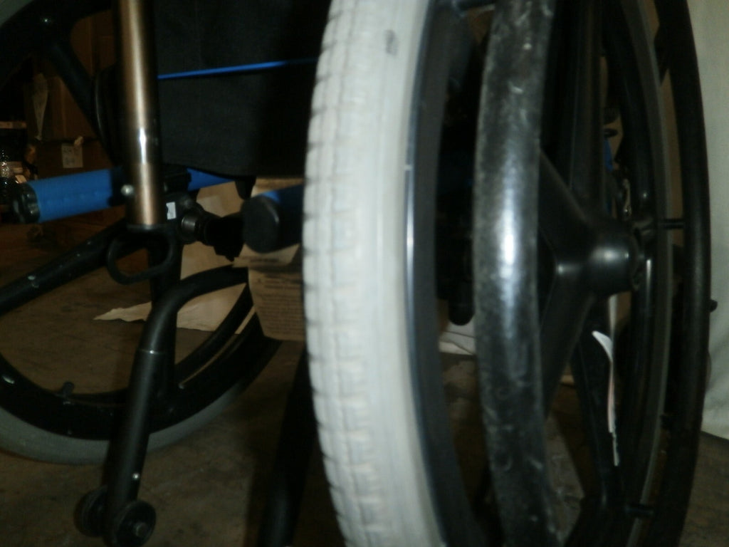 KI MOBILITY LITTLE WAVE CLIK WHEELCHAIR 10 INCH SEAT WIDTH, ADJUSTABLE HEIGHT