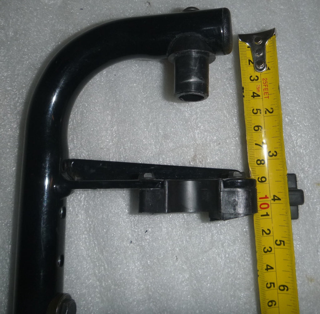 SET OF WHEELCHAIR FOOT REST GOOD CONDITION WITH MOUNT PLATES DIMENSION AS PHOTO
