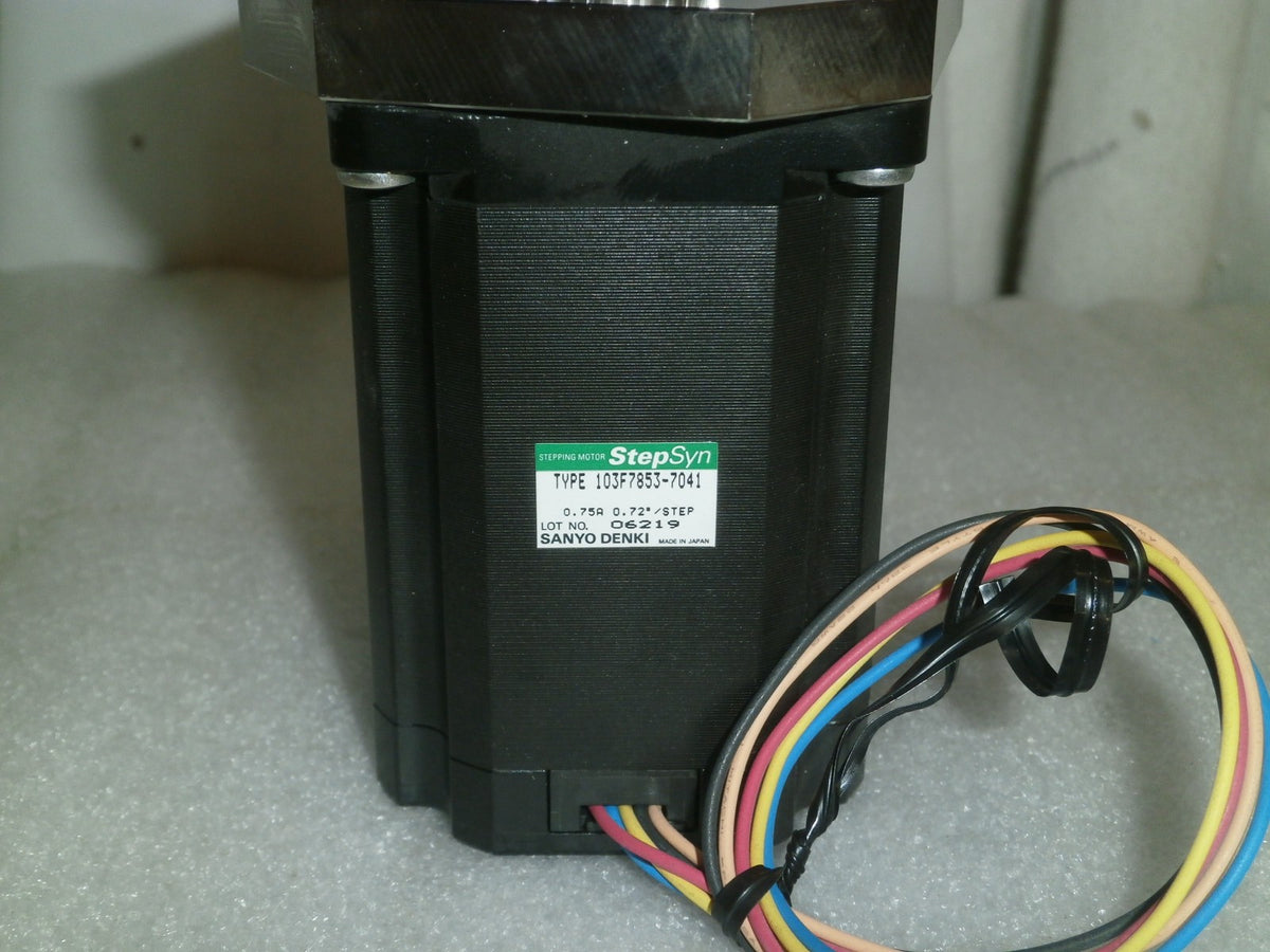 SANYO DENKI Used 103F7853-7041 STEPPING MOTOR StepSyn Very Good Condition