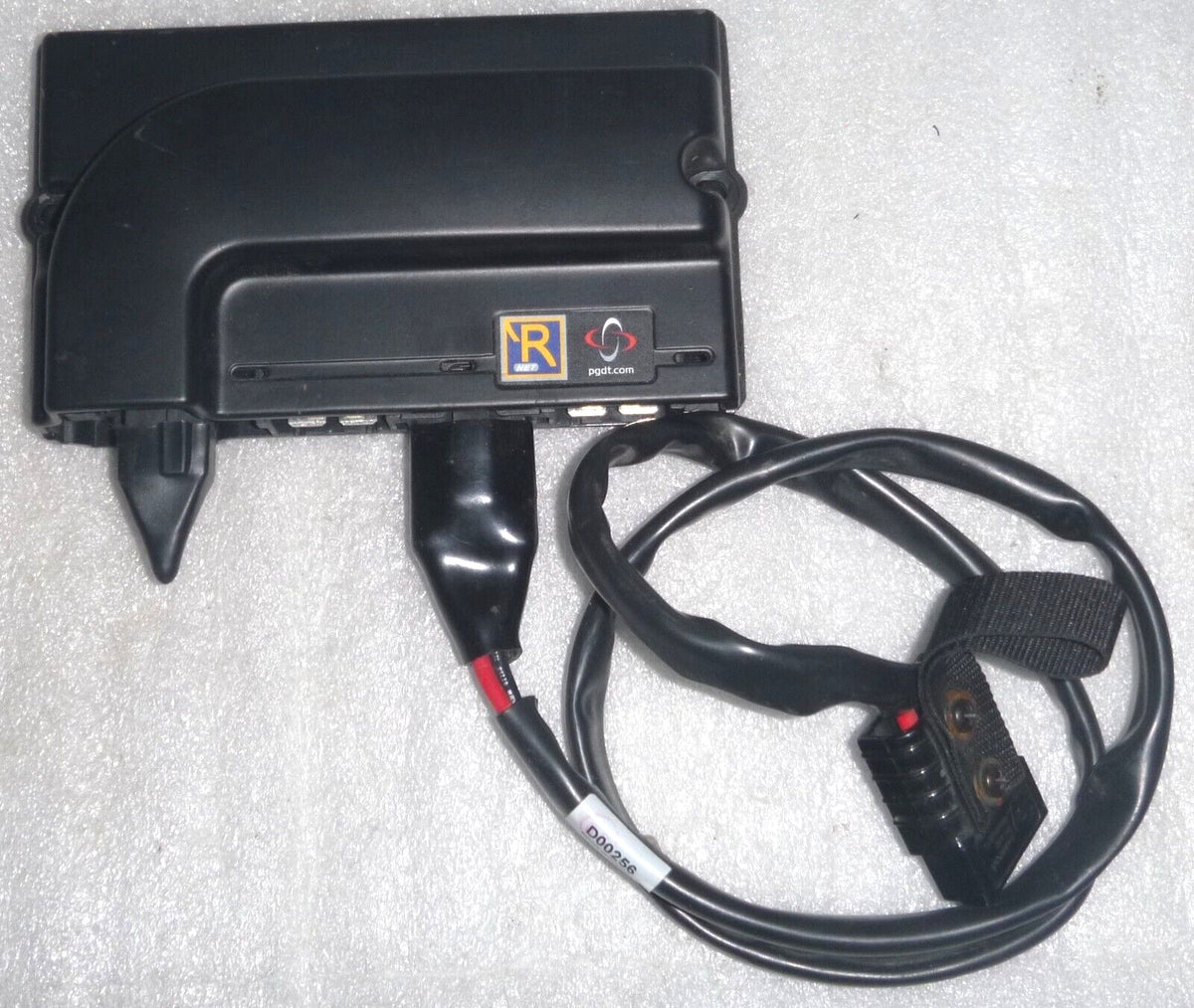 PG DRIVES TECHNOLOGIES D51109.08 WHEELCHAIR CONTROL WITH BATTERY CABLE VERY GOOD