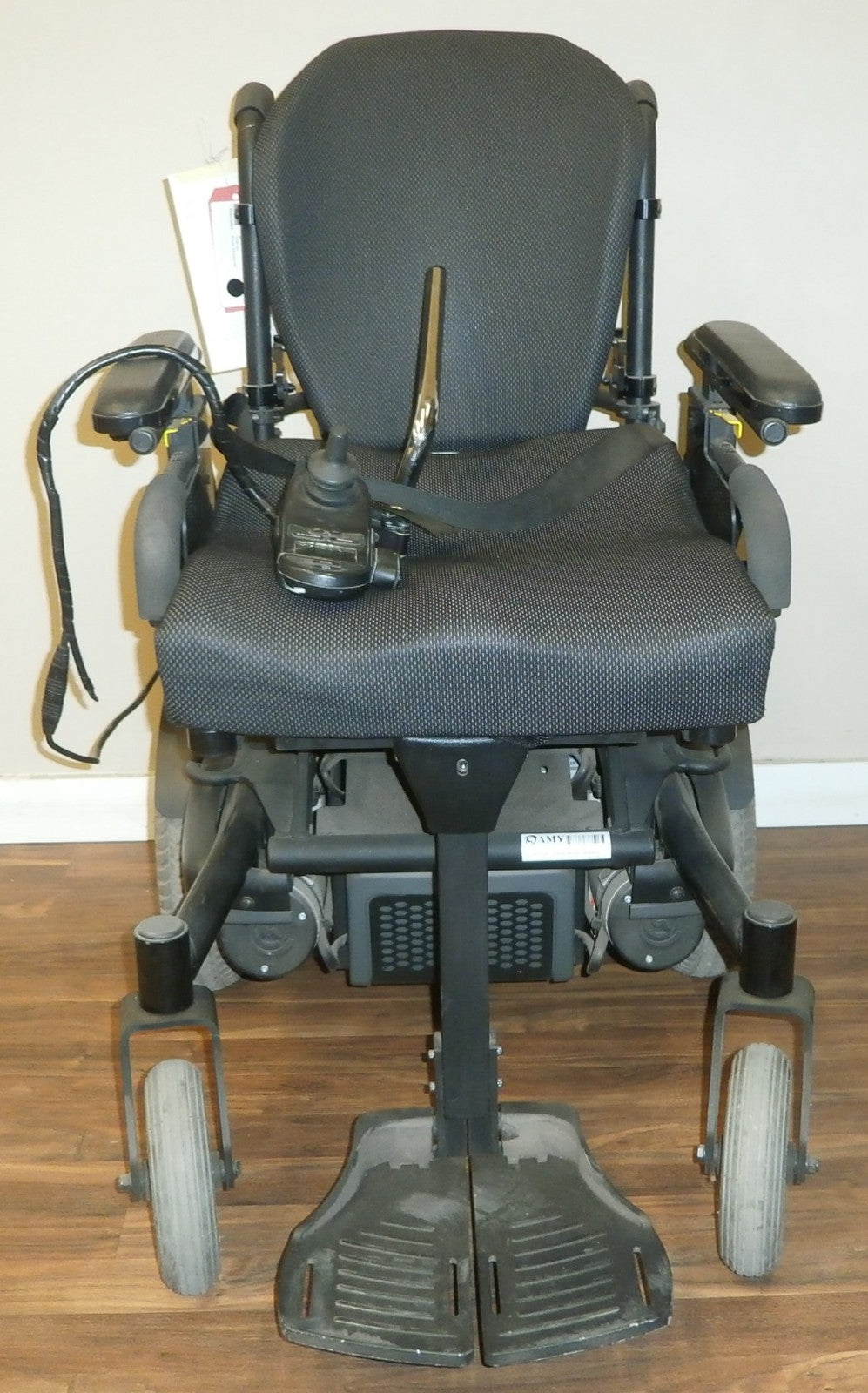 quickie xplore 2 hybrid rear wheel drive new generation wheelchair good conditio