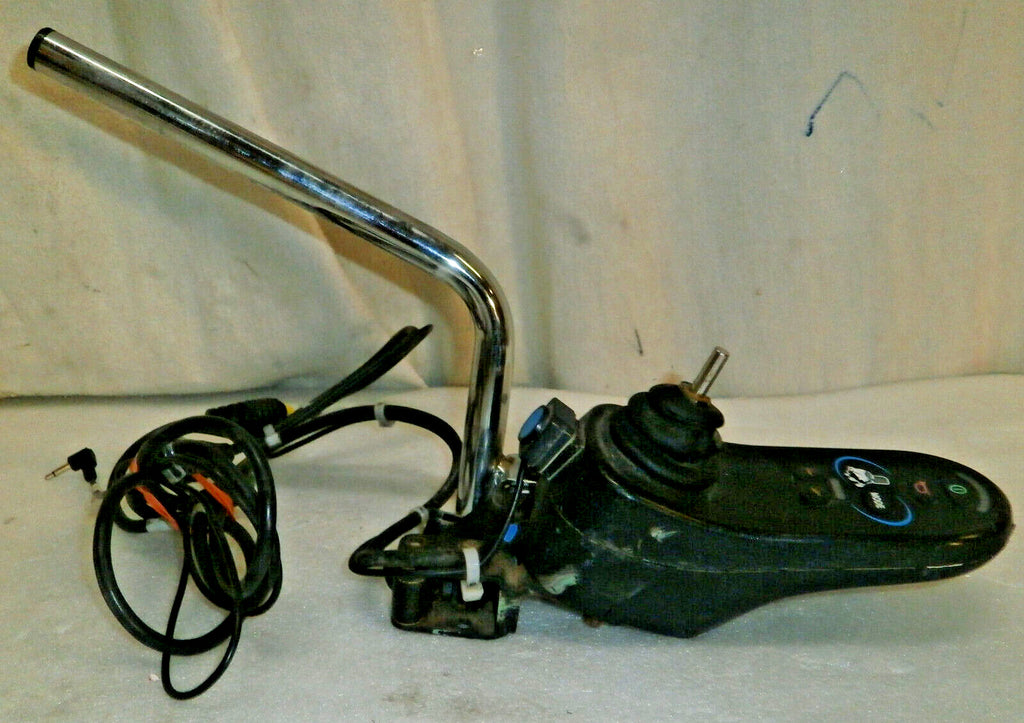 JOYSTICK D51122.03 FROM QUICKIE XPERIENCE WITH ARM AND CABLES AS PICTURES