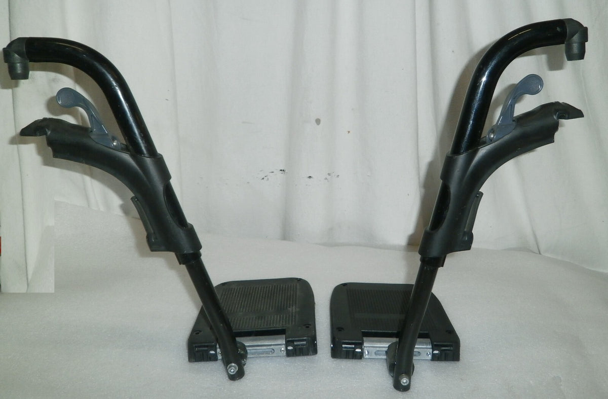 Pair of Invacare Action Leg rest for Wheelchair Very Good Condition