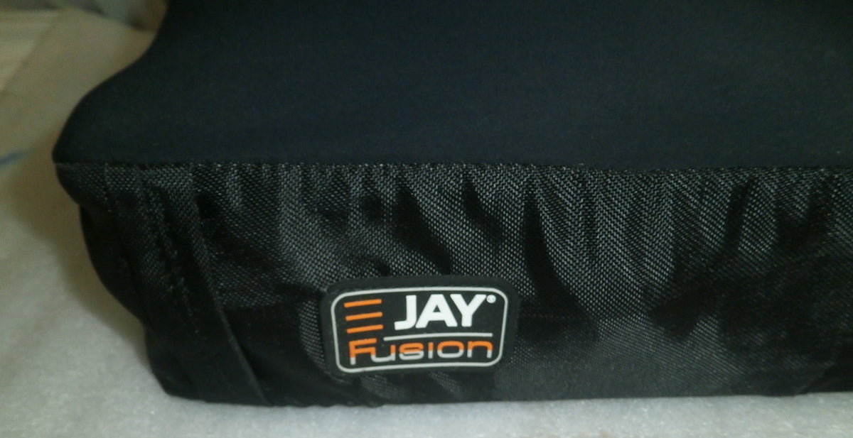 Jay FUSION Cushion WHEELCHAIR CUSHION 16 X 19 X 4.25" W/ COVER V. GOOD COND