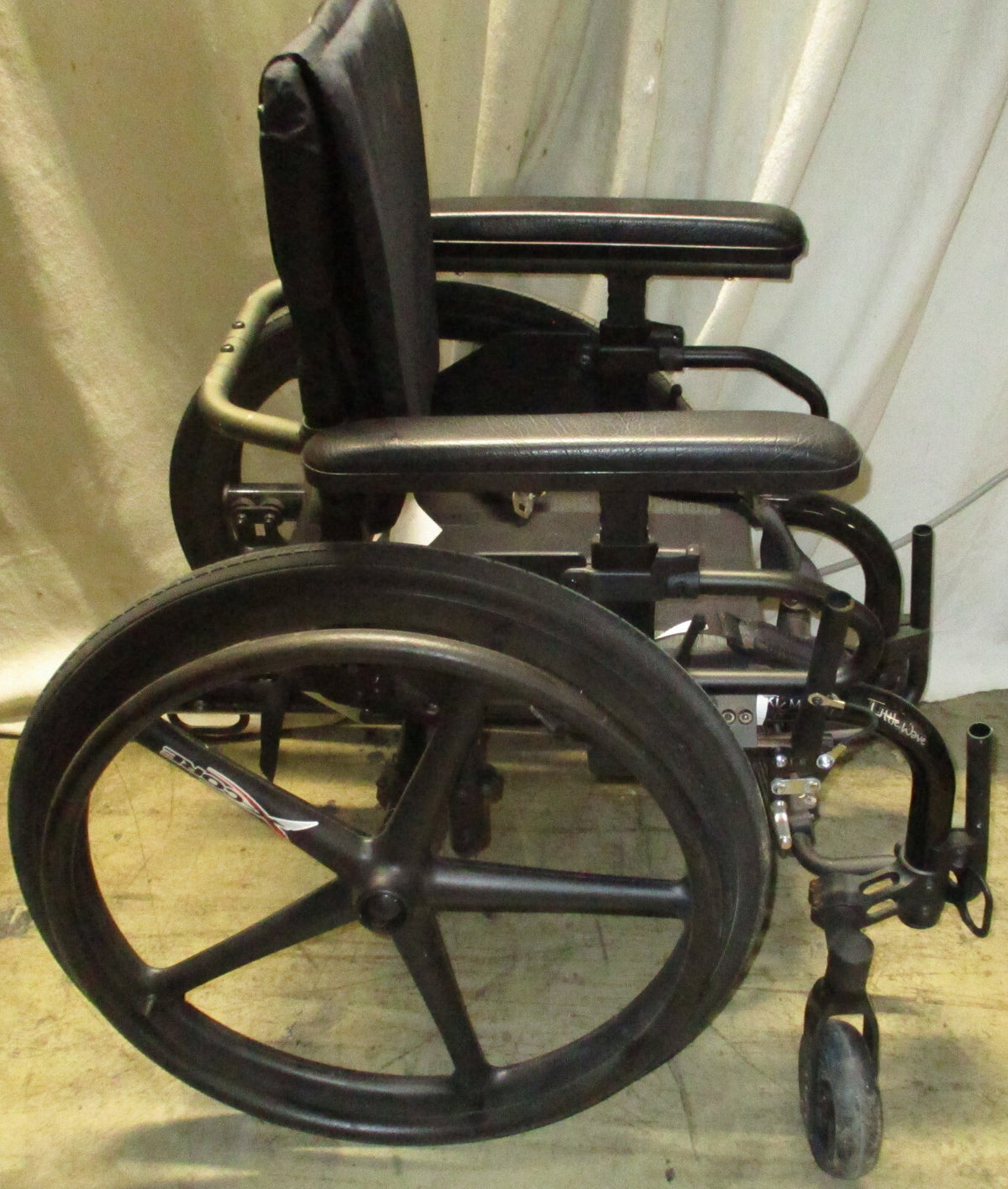 KI MOBILITY TSUNAMI LITTLE WAVE CHILD WHEELCHAIR SEAT WIDTH 12,SEAT HEIGHT 16 AN