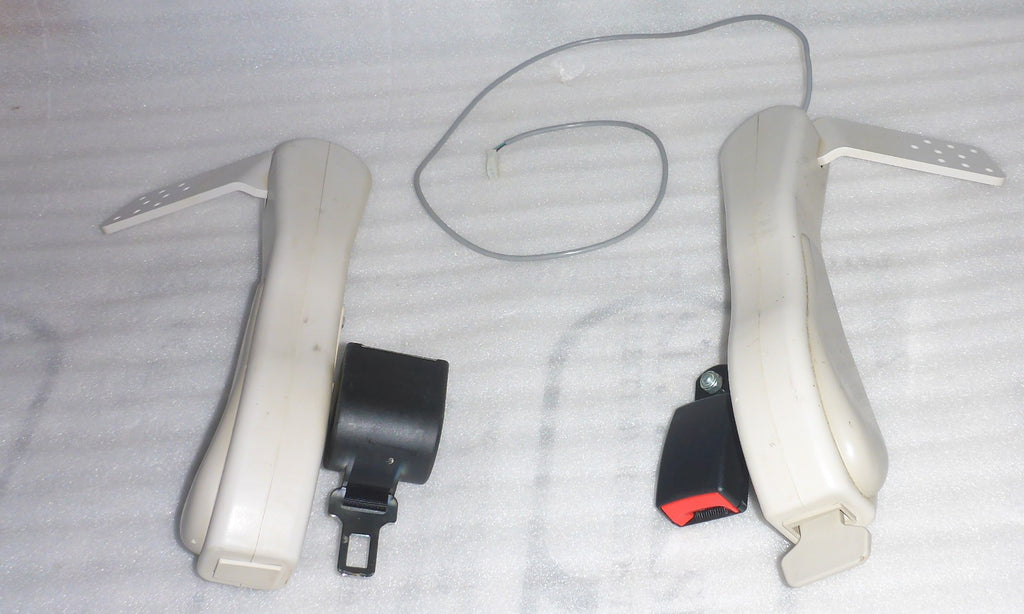 2023 BRUNO CURVED STAIR LIFT ARMS L AND R-CONTROL-SEAT BELT AND BOARD -AS PHOTO