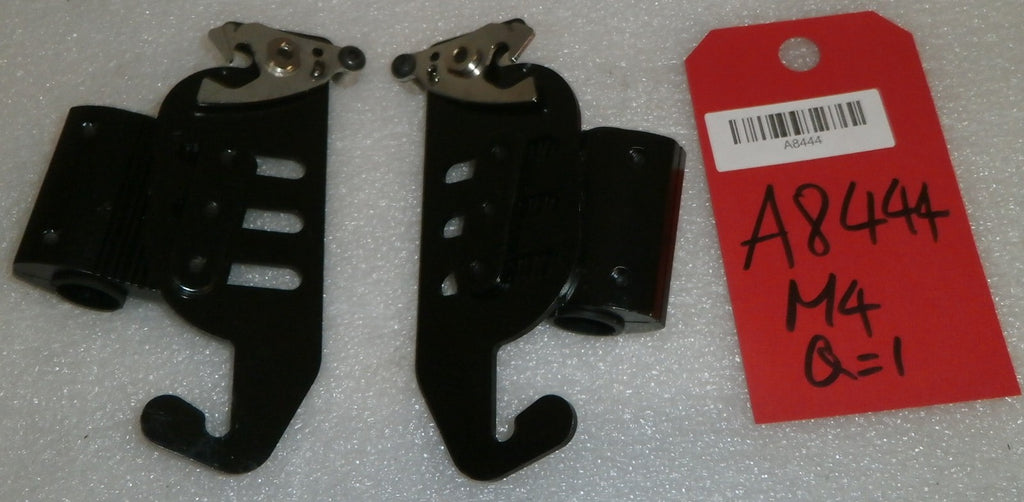 MAPLE LEAF BACK REST MOUNTS -BRACKETS USED GOOD CONDITION