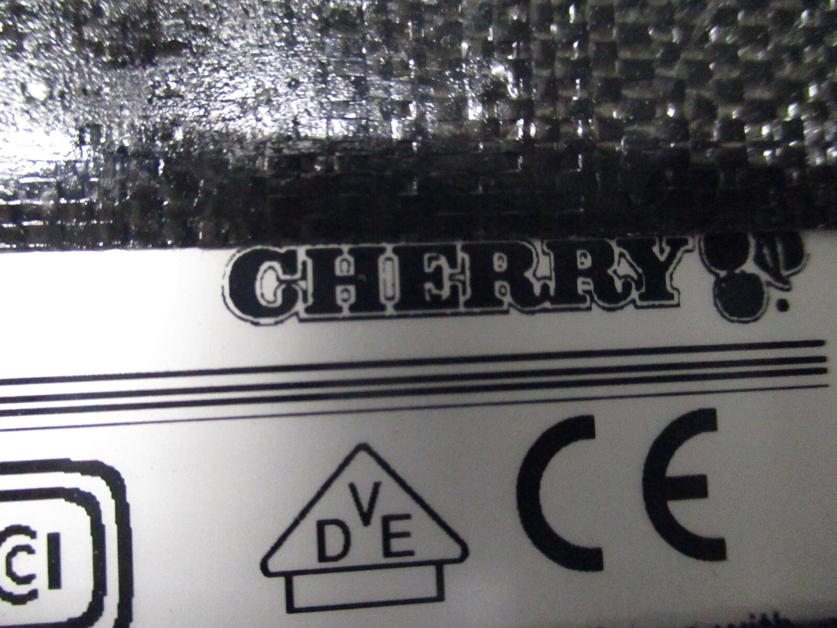 Lot of 2 MEDTRONIC Z37 CHERRY KEYBOARD ML4100