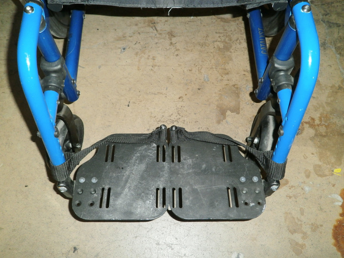 KI MOBILITY CATALYST C4 WHEELCHAIR FOLDED SEAT W 16" VERY GOOD CONDITION COPLETE