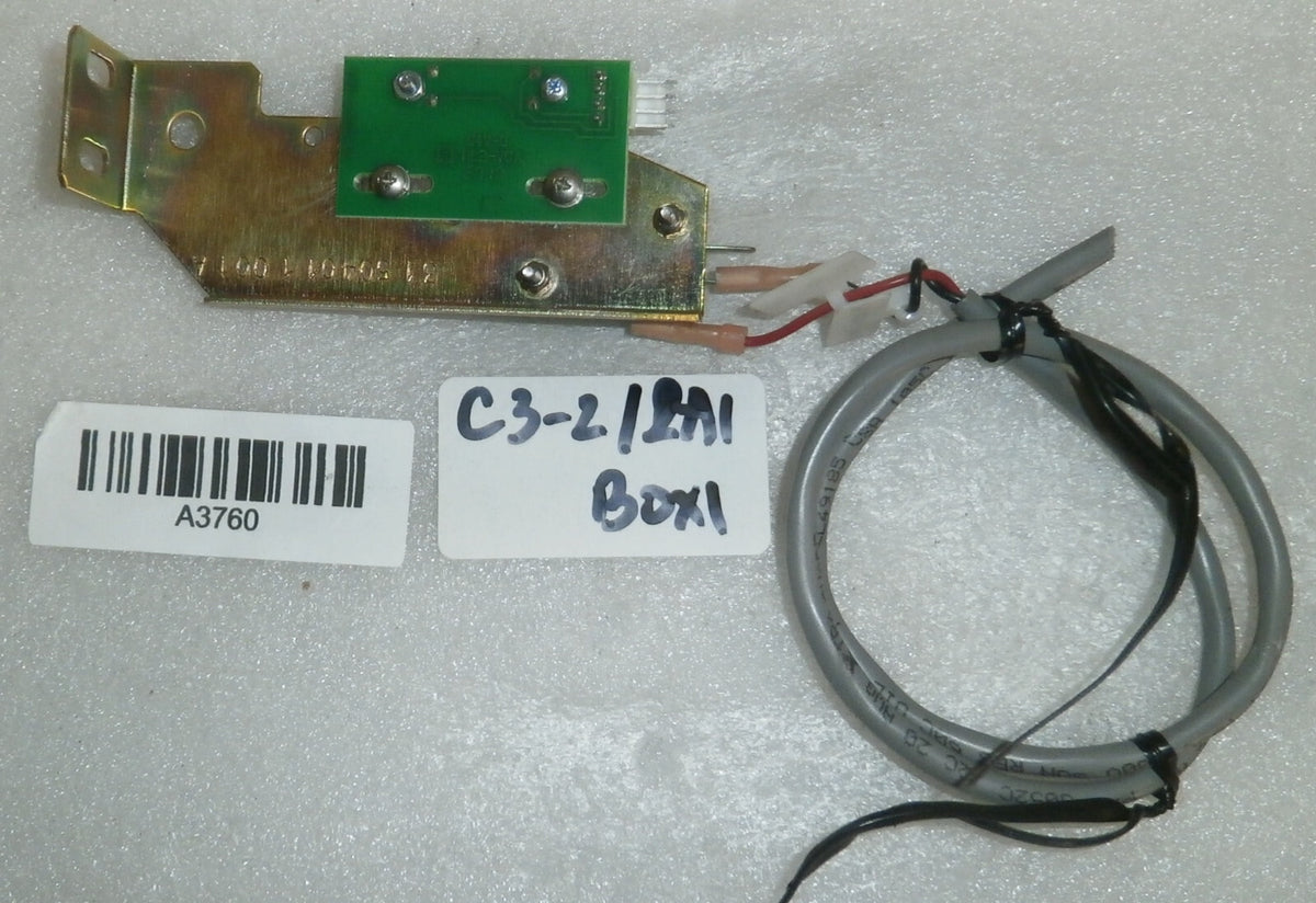 Lot of Electronic Switches 31-50401-1-001 / 03-50409-1-001 From ASP STERRAD 100S