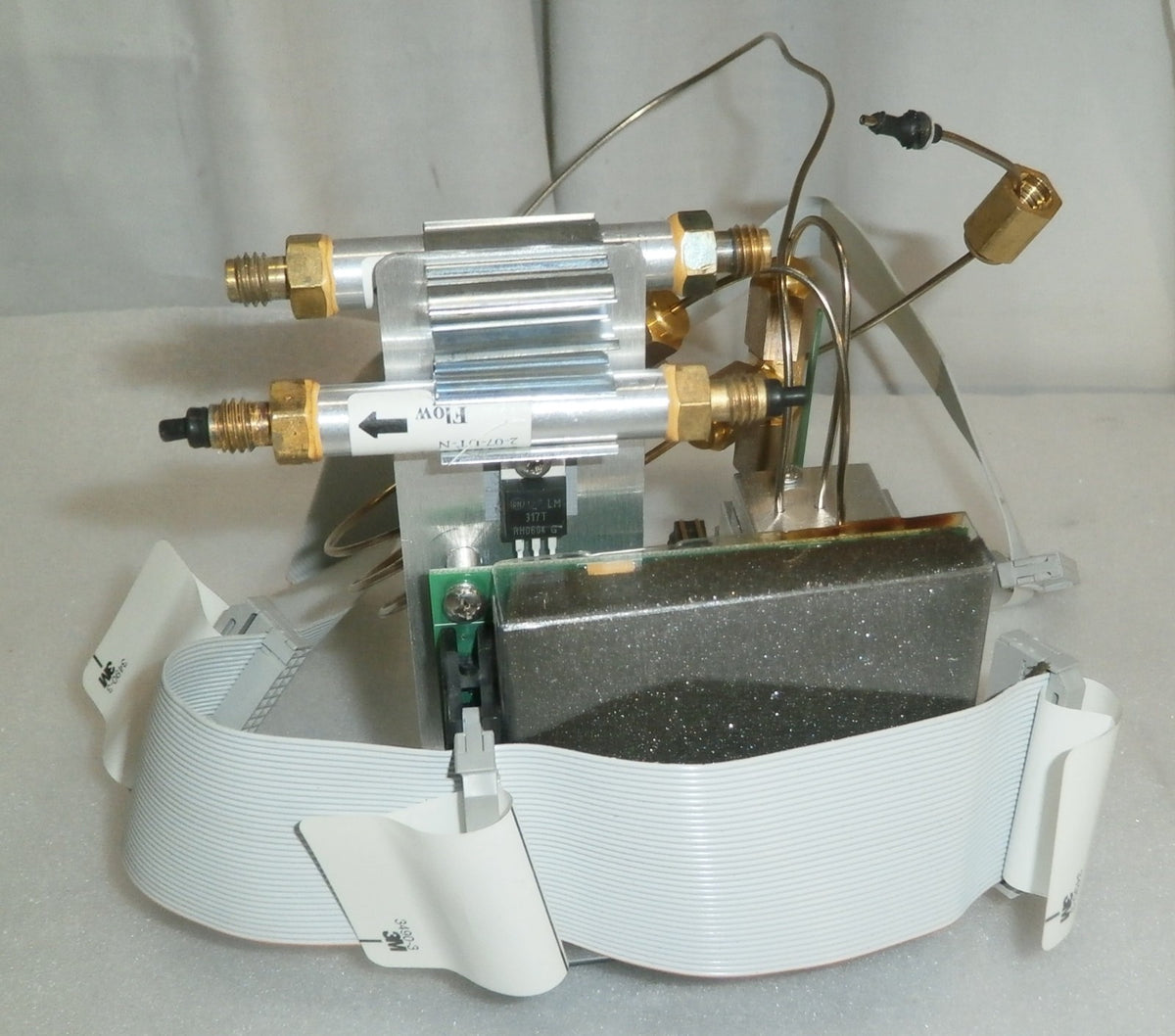 VARIAN CP-3800 CHROMATOGRAPH EFCTYPE 24-20734 USED AS PHOTO