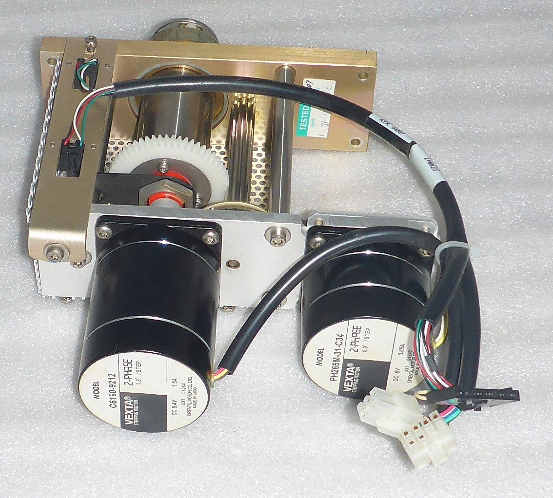 WATERS VEXTA STEPPING MOTORS C6190-9212 USED GOOD CONDITION Q=2 ONE LOT