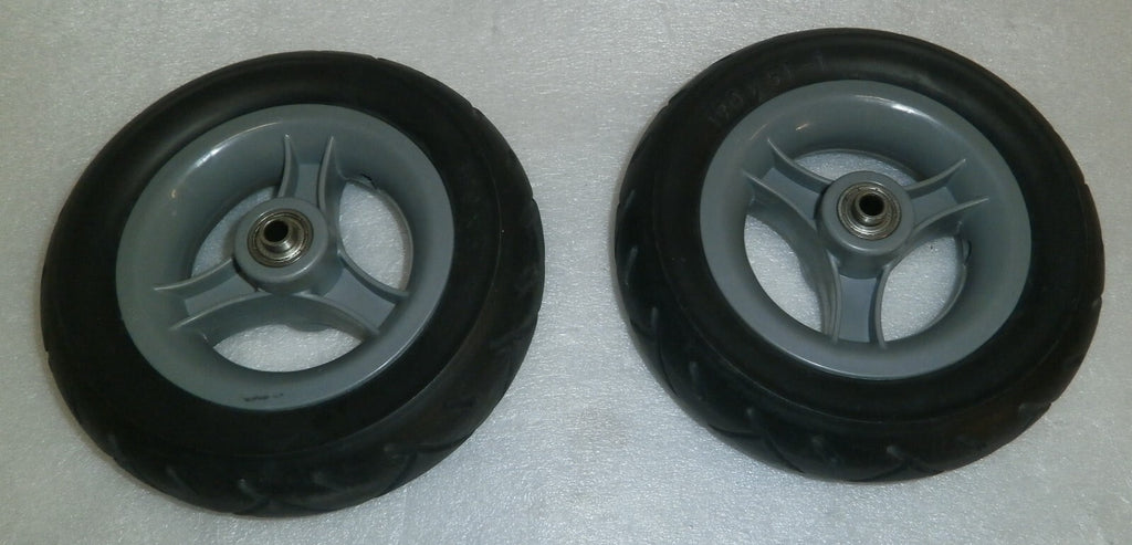 ROLKO TIRE 190 X 51-1 7"X 2" USED GOOD CONDITION