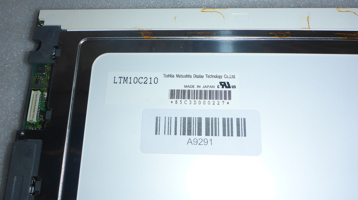 TOSHIBA DISPLAY LCD SCREEN PANEL LTM10C210 USED GOOD CONDITION