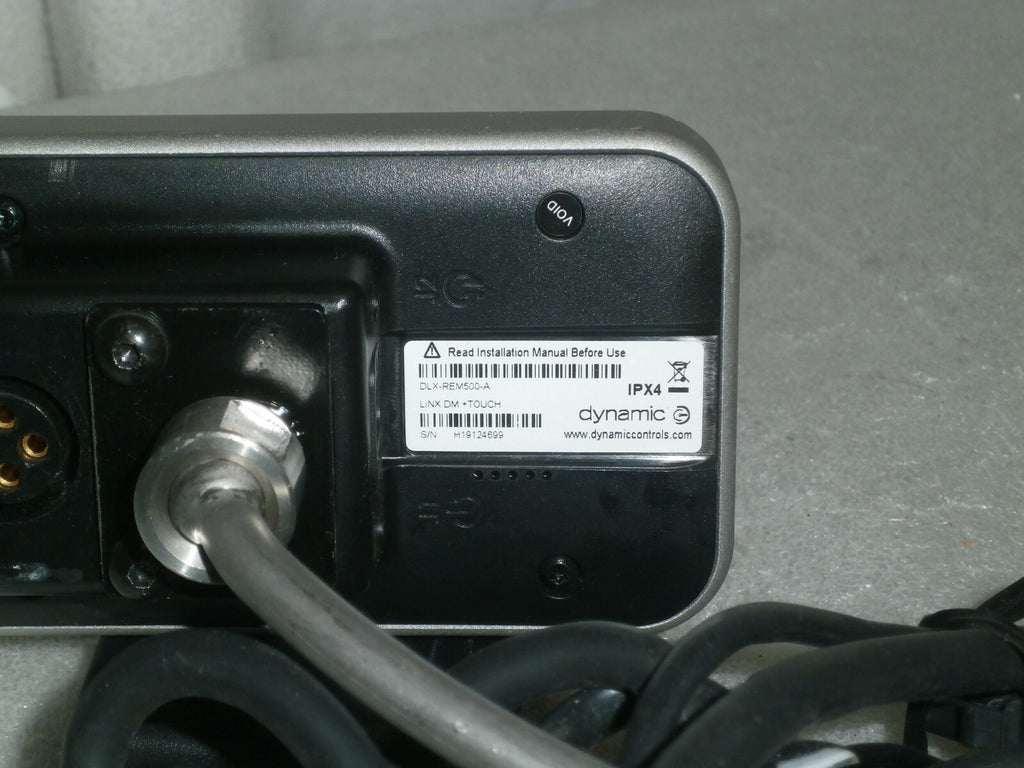 INVACARE TDX-SP2 JOYSTICK DLX-REM500-A WITH FRAME AND CONNECTORS GOOD CONDTION