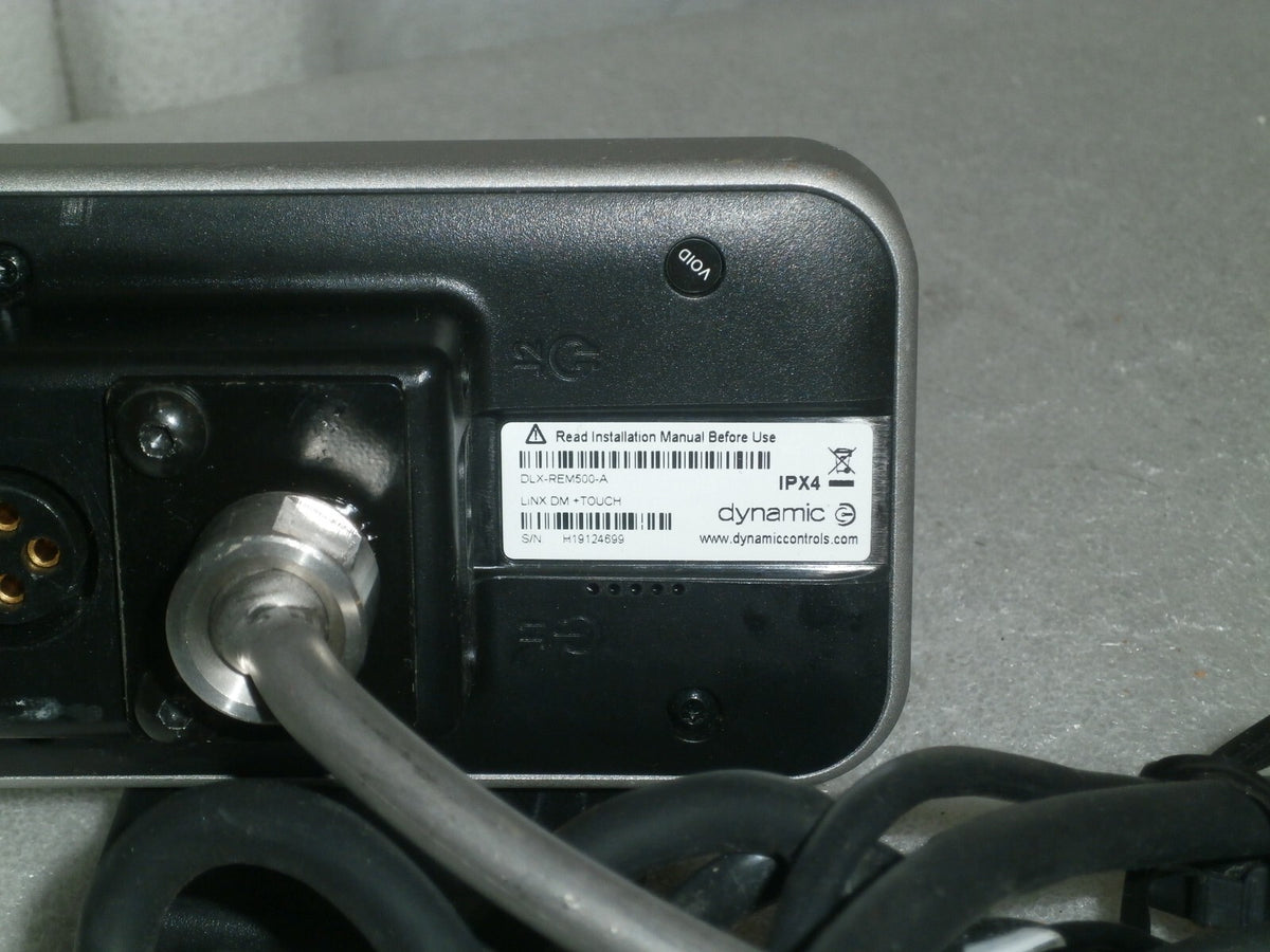 INVACARE TDX-SP2 JOYSTICK DLX-REM500-A WITH FRAME AND CONNECTORS GOOD CONDTION