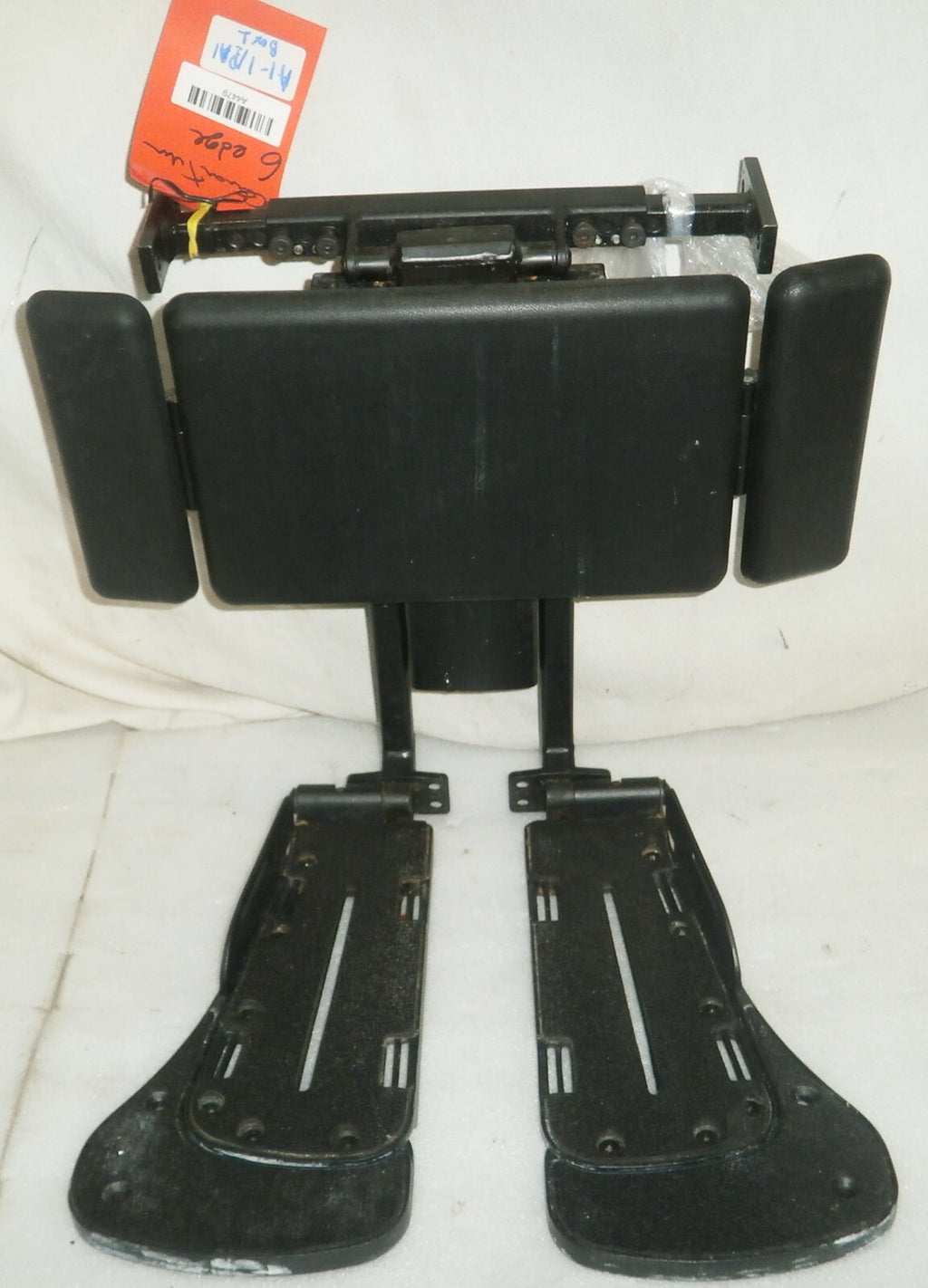 Quantum 6 Edge ELEVATED Foot Rest Leg rest