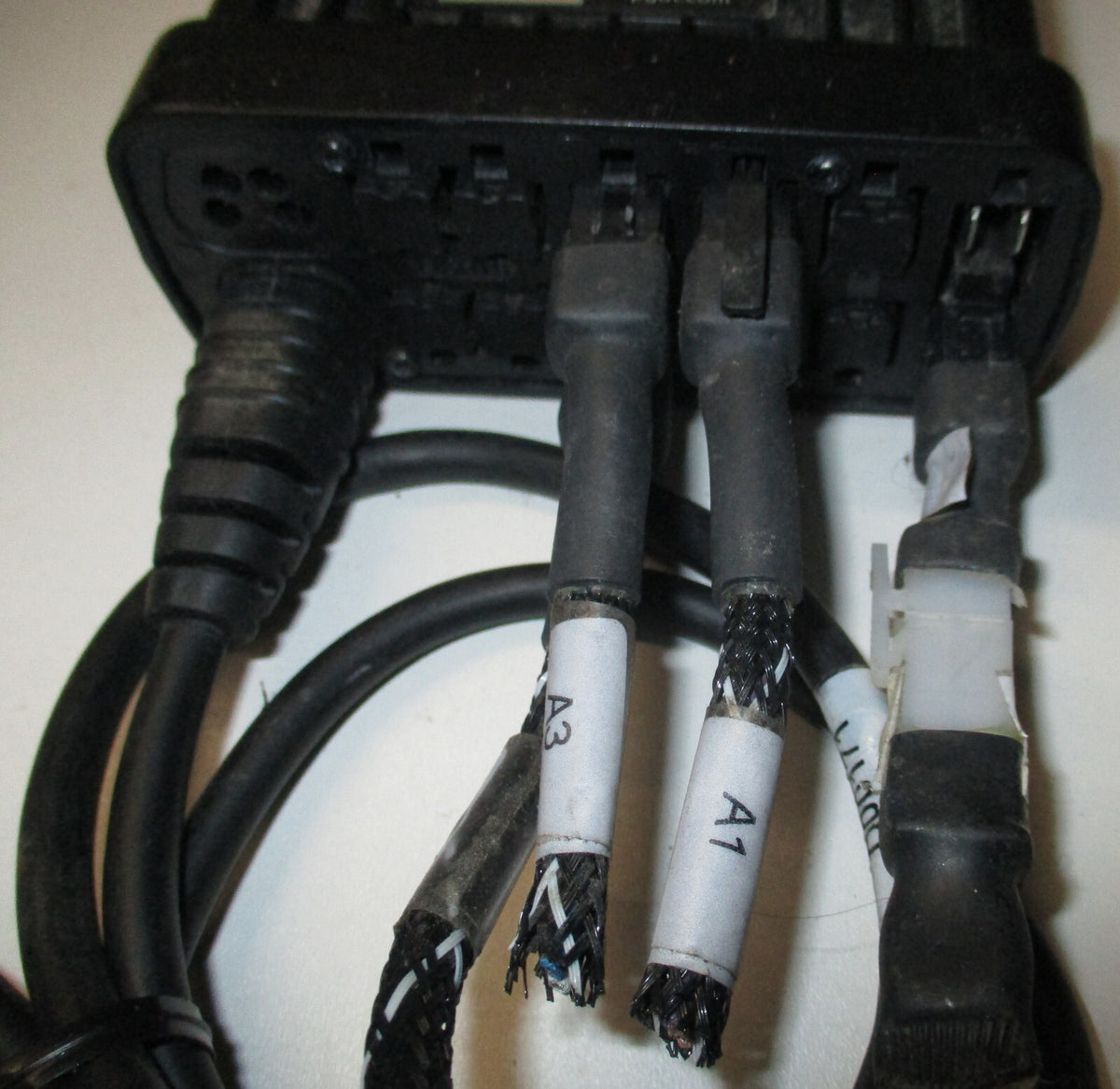 PG DRIVES R-NET MODULE QUICKIE SEATING D50927.02 WITH CABLES