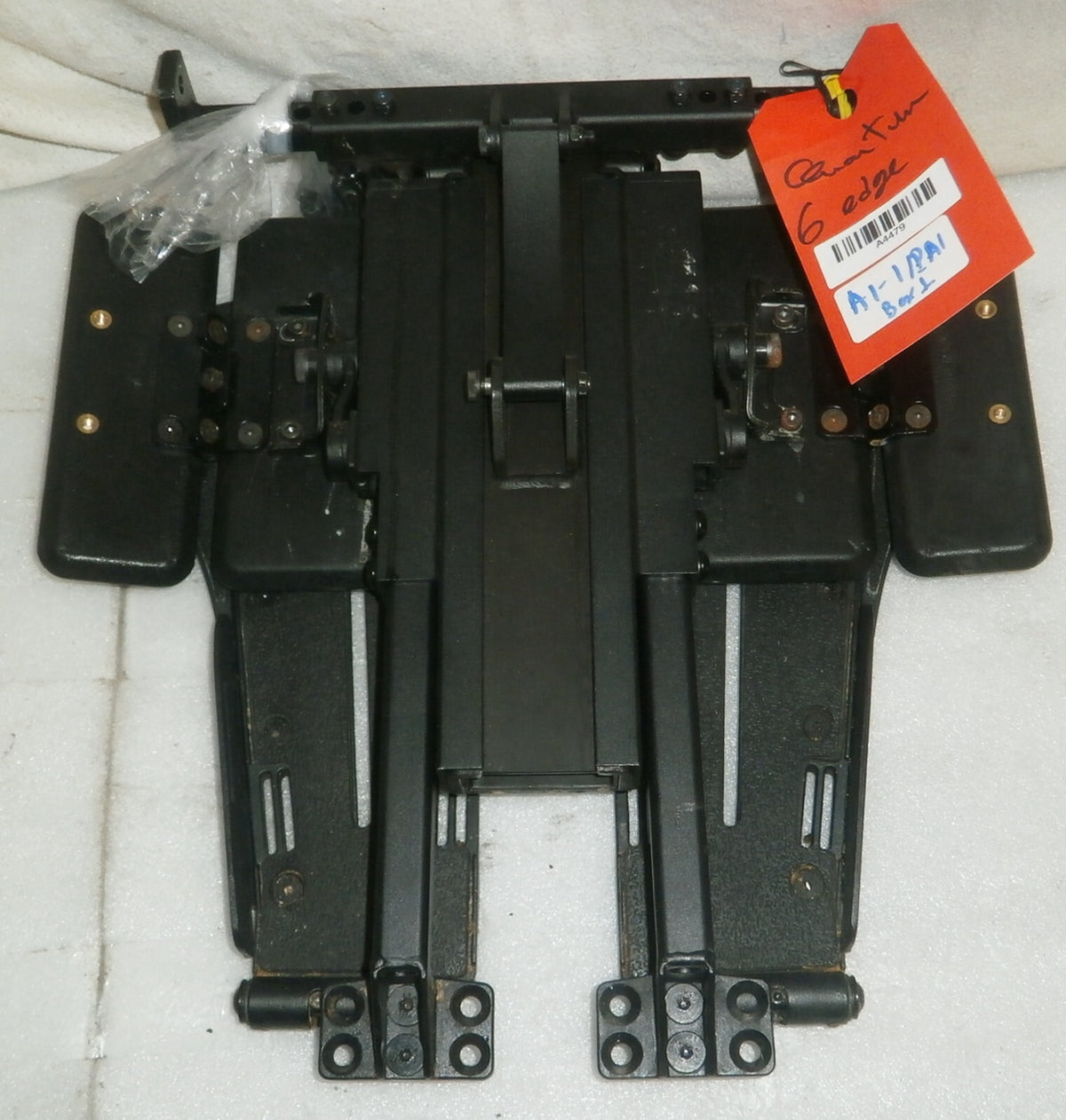 Quantum 6 Edge ELEVATED Foot Rest Leg rest