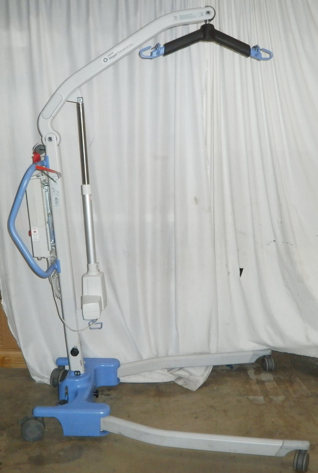 Joerns Hoyer Advance 340 Electric FOLDABLE Patient Lift (No Tariffs) Year 2020