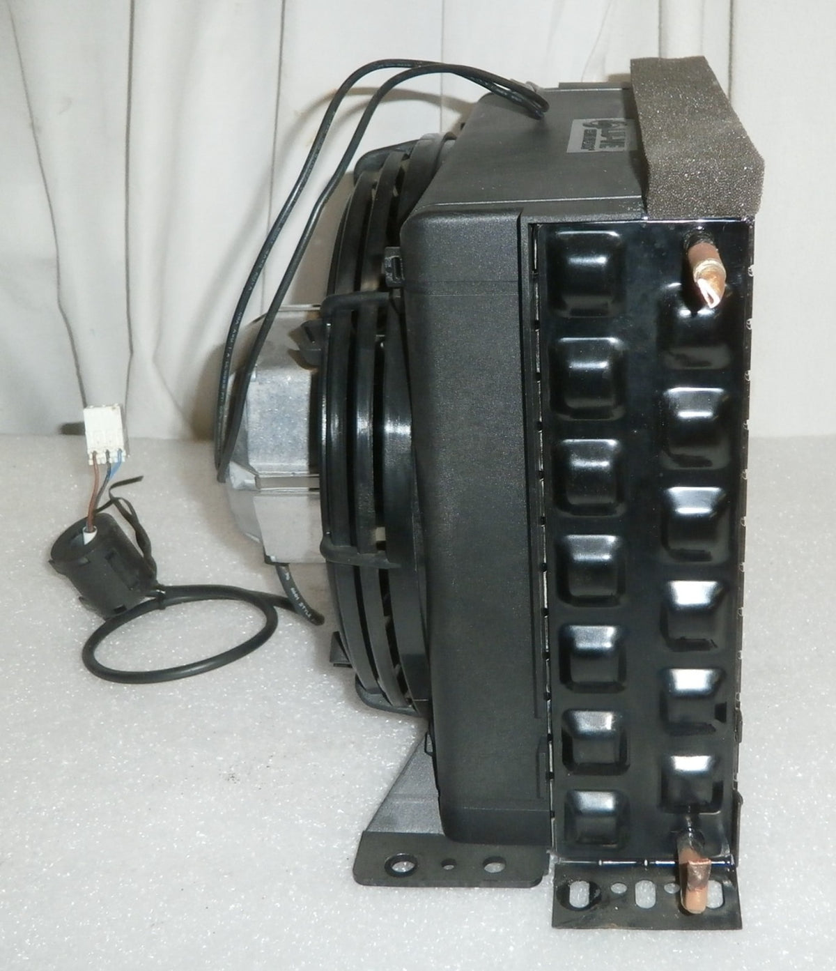 THERMO SORVALL ST16R FAN EMBA PST WITH CHILLER CONDITIONER FAN GOOD CONDITION