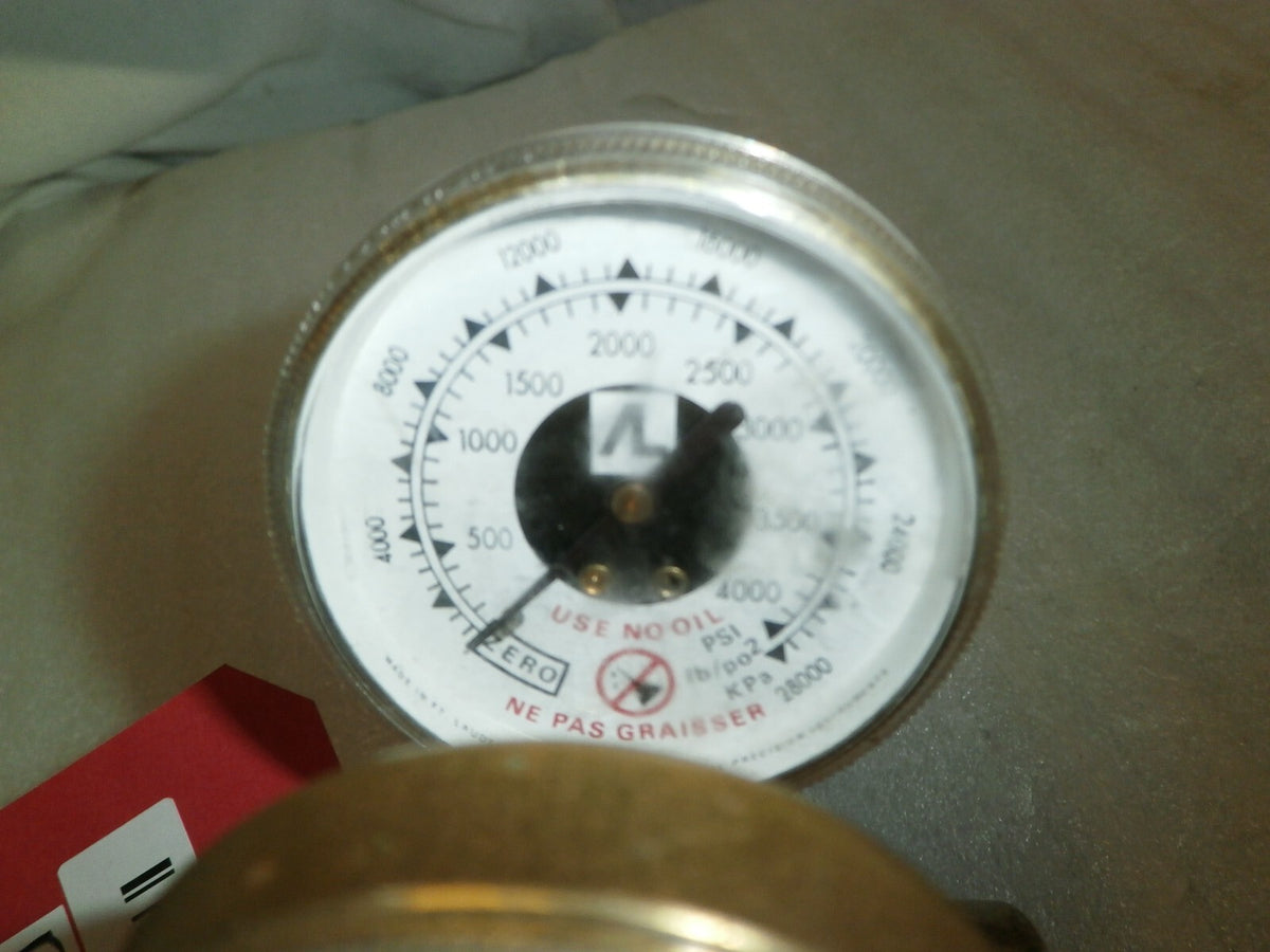 AIR LIQUIDE 002118 NITROGEN PRESSURE REGULATOR w/110-0507 AND PSI GAUGES