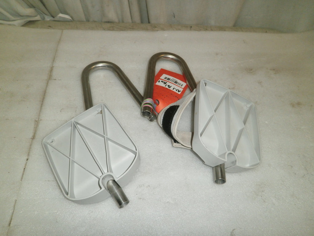 pair of invacare aquatec ocean leg rest very good condition small size