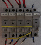 4 OF BUSSMANN CHM11 FUSE BLOCK AS PICTURES