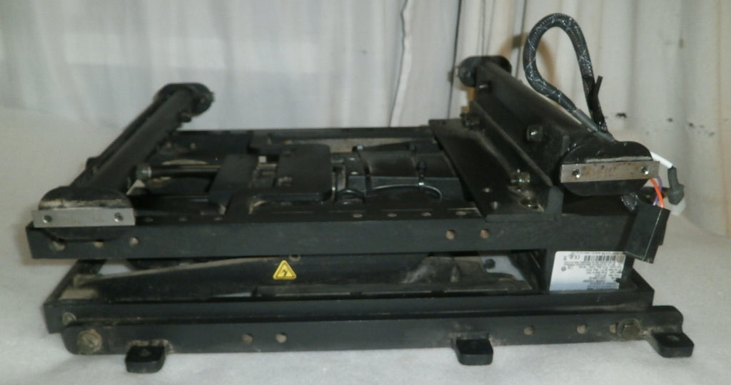 QUICKIE S 646-SE WHEELCHAIR TILT BASE AND ACTUATOR WITH PARTS AS PHOTO