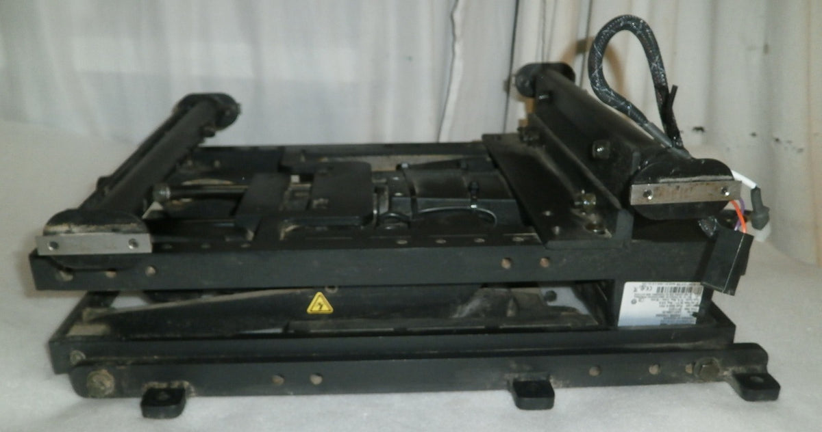 QUICKIE S 646-SE WHEELCHAIR TILT BASE AND ACTUATOR WITH PARTS AS PHOTO