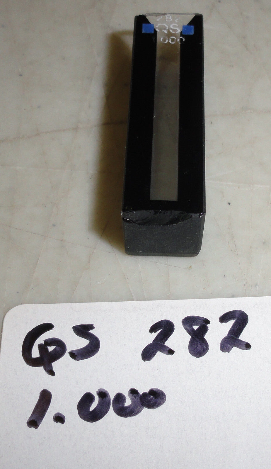 Lot of 4 HELLMA Cuvettes - QS77 1000 - QS 0.300 - QS282 1000 Flow through cells