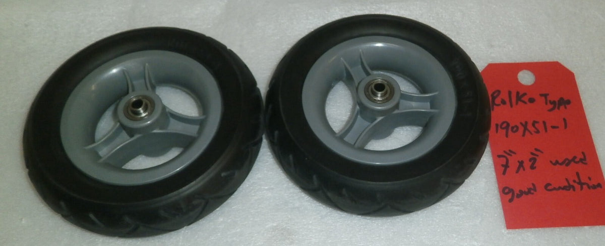 ROLKO TIRE 190 X 51-1 7"X 2" USED GOOD CONDITION