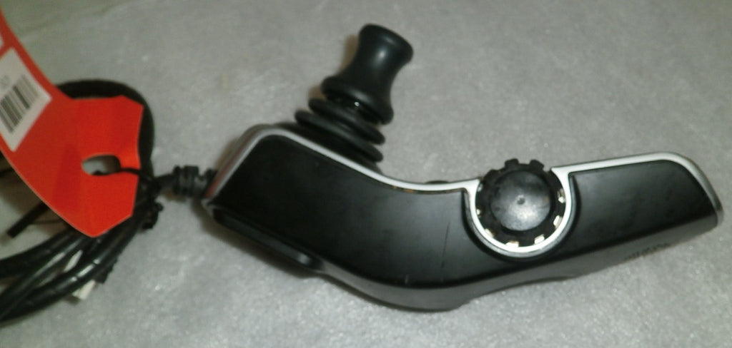 WHEELCHAIR JOYSTICK Q-Logic 3,4 keys WITH SWING AWAY ARM VERY GOOD CONDITION