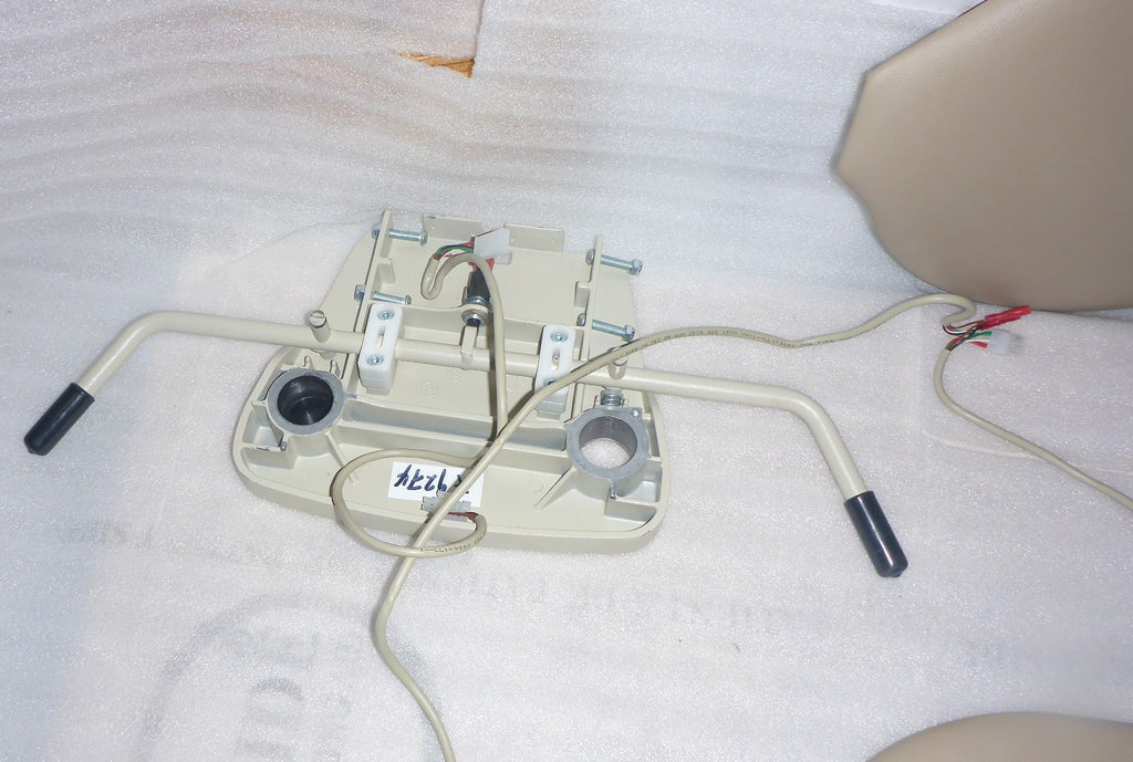 2017 BRUNO STRAIGHT STAIR LIFT 17100330397 SEAT AND BACK CUSHION -ARM REST