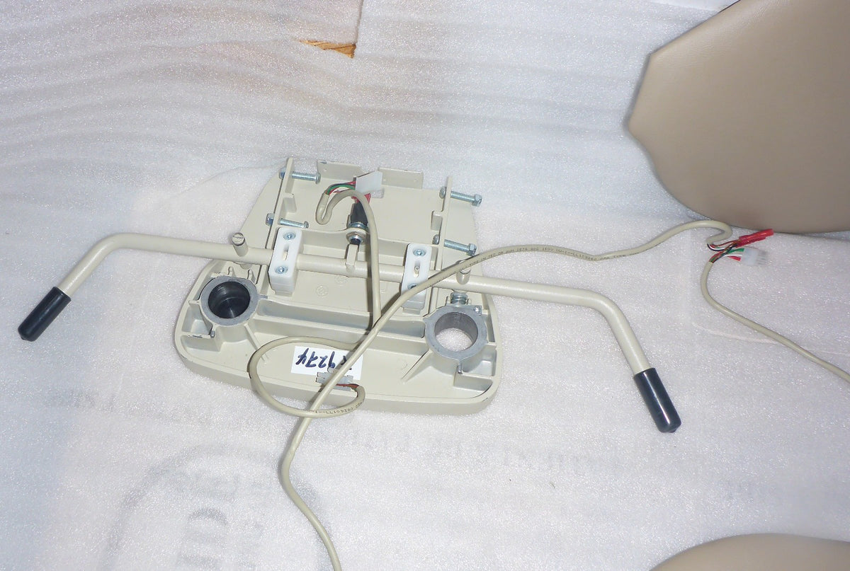 2017 BRUNO STRAIGHT STAIR LIFT 17100330397 SEAT AND BACK CUSHION -ARM REST