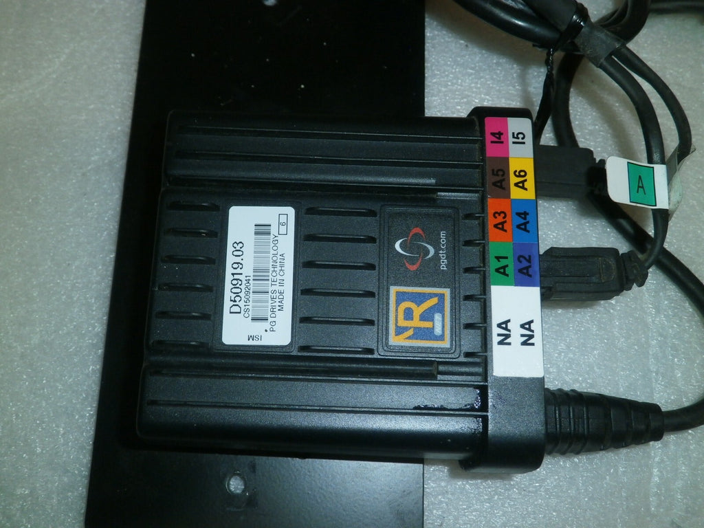 SET OF 2 CONTROL RNET D50919.03 & D50903.12 FROM POWER WHEELCHAIR W/ CABLES