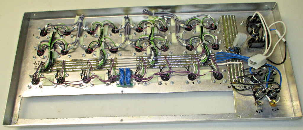 25-TE CONNECTIVITY CONNECTOR 206485-1 USED