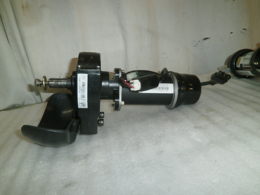 SHOPRIDER PIROUETTE MOTORS LEFT & RIGHT VERY GOOD WORKING CONDITION W/ CABLES