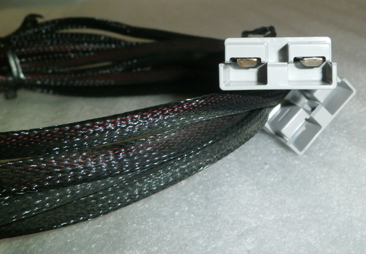 SET OF QUANTUM EDGE 2.0 2017 POWER CABLE FOR WHEELCHAIR WITH 70A FUSE VERY GOOD