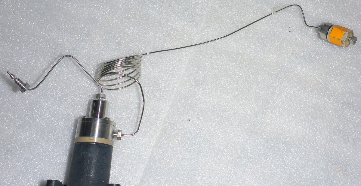 TWO OF VEXTA C7387-9212 WITH INJECTION VALVE AS ONE LOT
