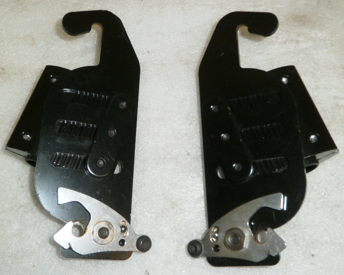 SET OF WHEELCHAIR BACK SUPPORT BRACKET GOOD AS PICTURE