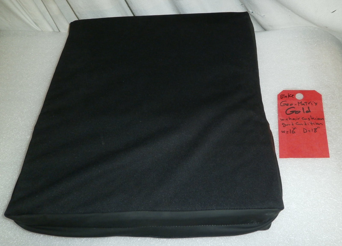 blake geo-matrx gold wheelchair cushion w=16 and d-18 inch very good CONDITION