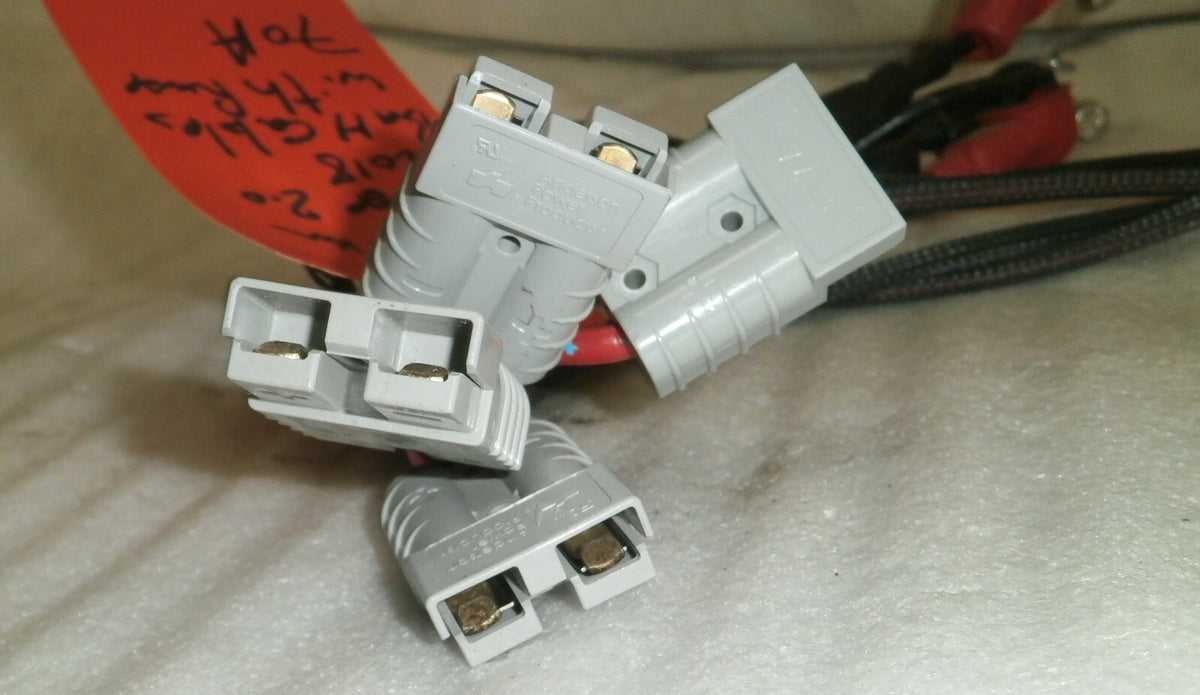 Battery Cables with Fuse 70A for Quantum Edge 2.0 Model 2018