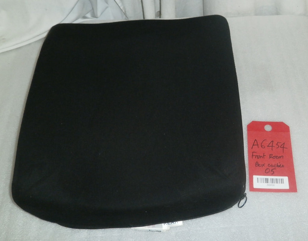 FUTURE PRISM SUPREME II CUSHION 06T-24601 SIZE 16X16"