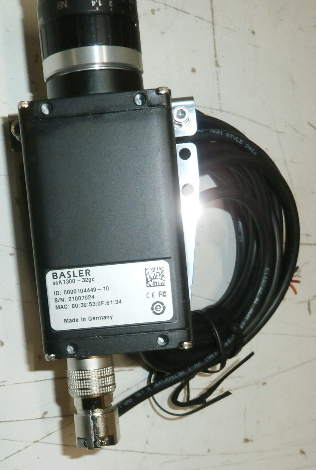 WENGLOR ULTRASCAN FIS-6300 AND 1PC BASLER INDUSTRIAL GIGE COLOR CAMERA SC